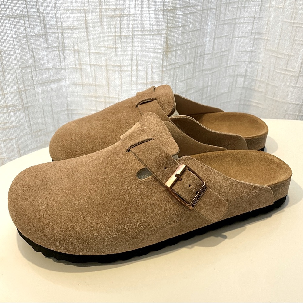 Birkenstock Boston Clog in Taupe Suede | Women's 8 EU 39